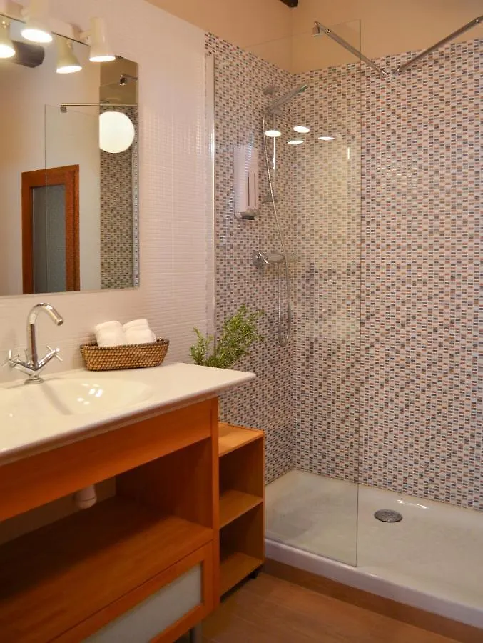 Cal Milio Apartment Maials 0*,
